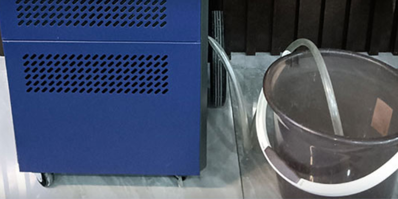 Ht 901 Commercial Dehumidifier with Drain Hose