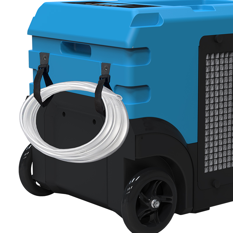 제습기 물 피해